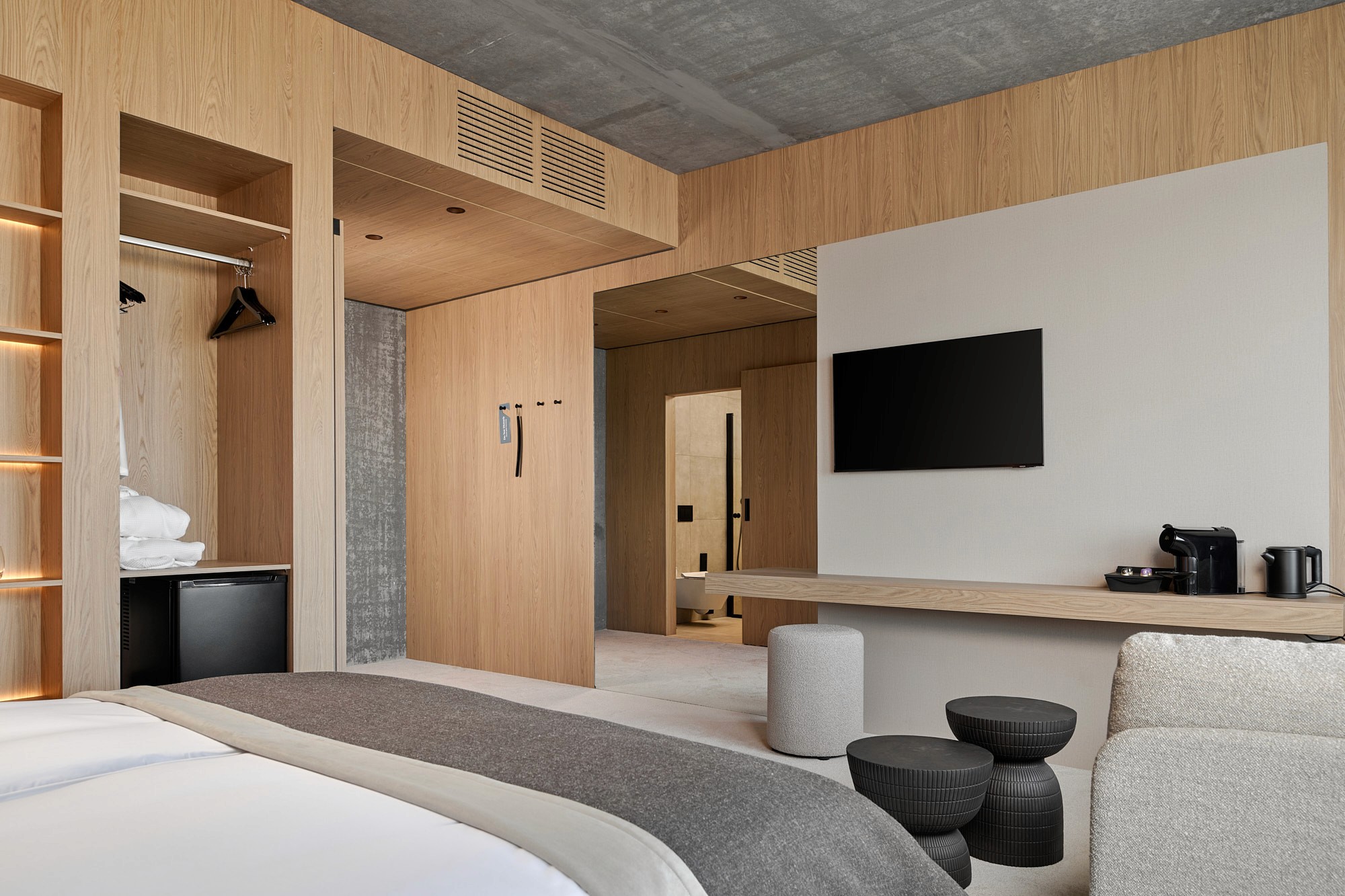 Superior King Room